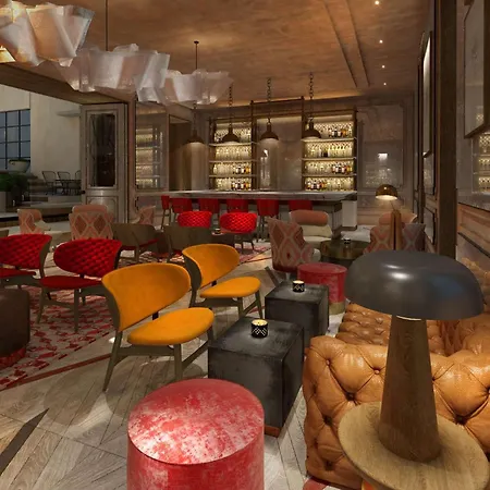 Hyatt Regency Hotel 5*
