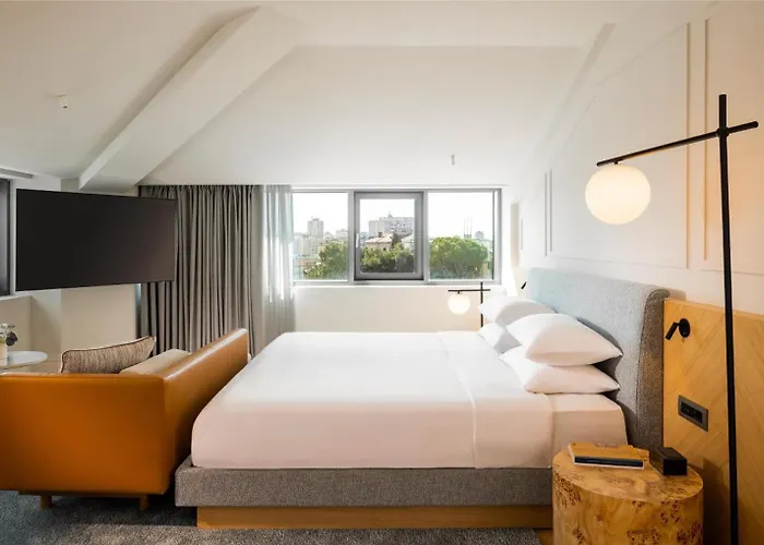 Hyatt Regency Otel 5*