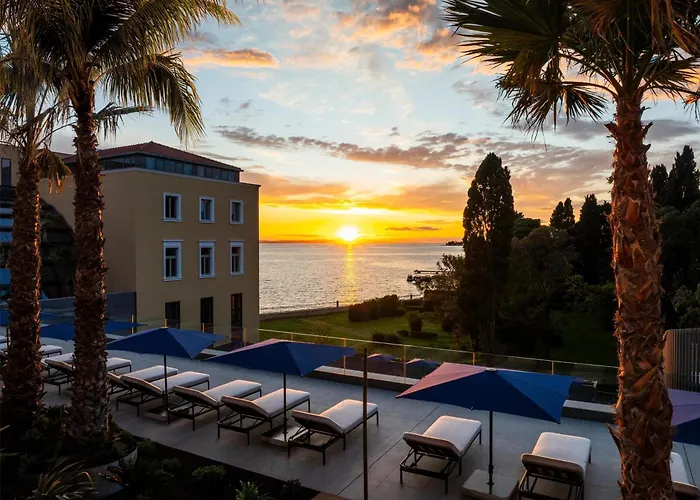 Hyatt Regency Hotell 5*