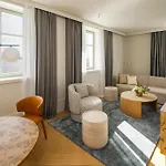 Hyatt Regency Szálloda