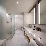 Hyatt Regency Szálloda 5*