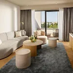 Hyatt Regency 5*