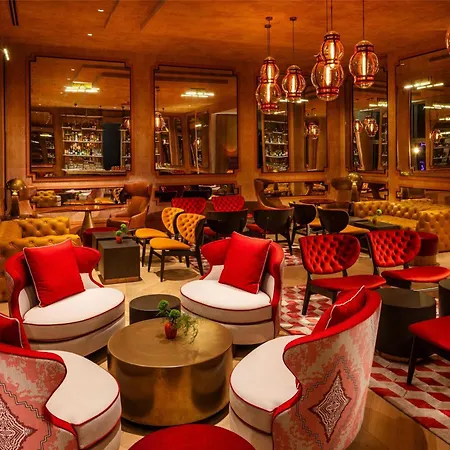 Hyatt Regency ホテル