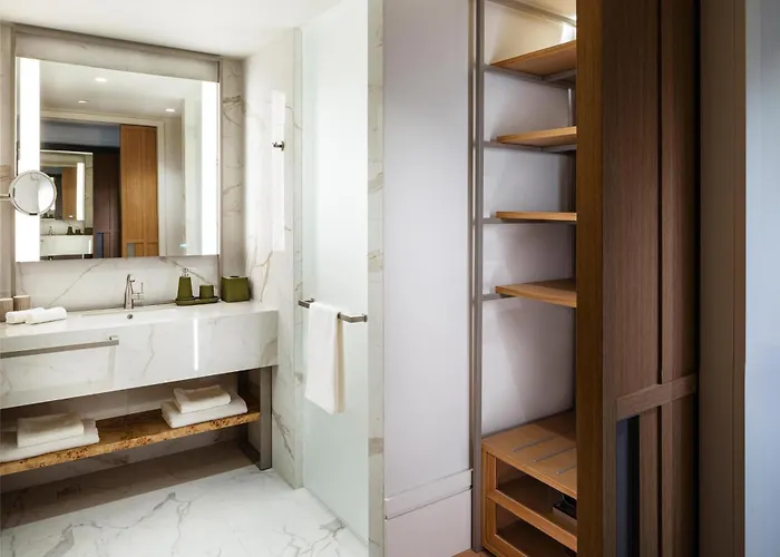 Hyatt Regency Отель