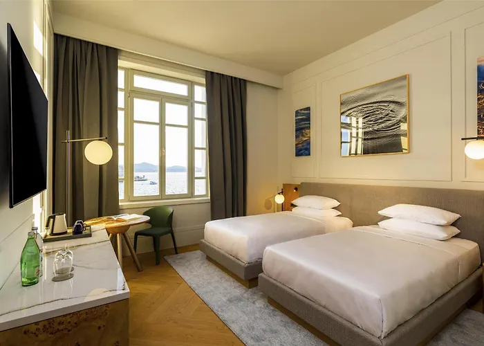 Отель Hyatt Regency 5*